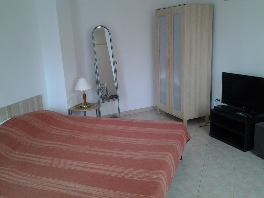 Sunrice Rovinj Exterior photo